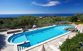 Villa Theodora